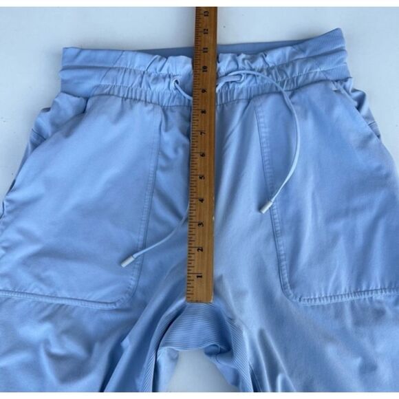 Lululemon Beyond the Studio Crop Leggings  in Blue Linen Size 4 / NWOT - Picture 7 of 10